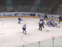 Видео матча МХЛ «Омские Ястребы» — «Снежные Барсы» 3:2 Б