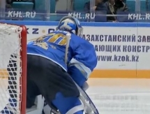 Сэйв Яна Лацо включен в десятку лучших за неделю КХЛ