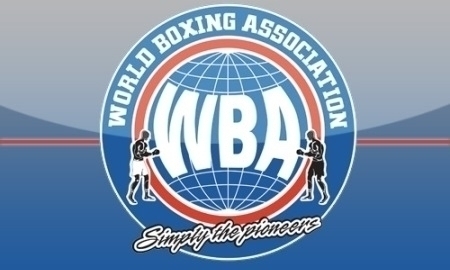 Жанат Жакиянов стал лидером рейтинга WBA в легчайшем весе