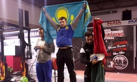 Трое спортсменов из Кокшетау стали победителями чемпионата мира по пауэрлифтингу