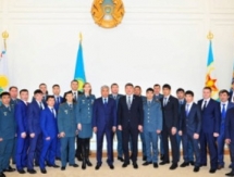Министр обороны РК наградил лучших армейских спортсменов 