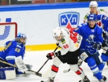 <strong>Трансляция матча КХЛ «Металлург» Новокузнецк — «Барыс»</strong>