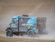 Astana Motorsports уверенно держится в двадцатке лидеров «Дакара»