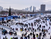 Ледовый каток открыли на реке Акбулак в Астане