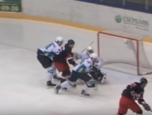 Видеообзор матча ВХЛ «Зауралье» — «Торпедо» 1:0