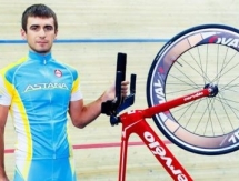 Артём Захаров — лучший в «скретче» на заключительном этапе Кубка мира