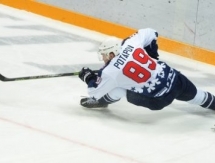 Нападающий «Торпедо» Потапов не сыграет с «Барысом»