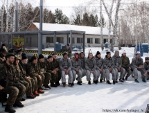 Хоккеисты «Кулагера» сыграли в пейнтбол