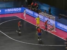 Видео гола Александра Довганя в ворота сборной Испании