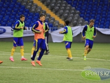 Фоторепортаж с предыгровой тренировки молодежной сборной Казахстана
