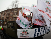 «Нефтяник» перед полуфиналом с «Сарыаркой» поддержали парадом военной техники