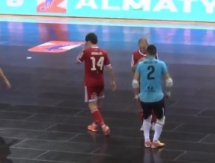 Игита не только забивает, но и раздает изумительные голевые передачи 