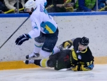 Видеообзор матча плей-офф ВХЛ «Сарыарка» — «Торпедо» 4:1