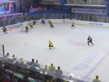 Видео матча плей-офф ВХЛ «Нефтяник» — «Сарыарка» 2:0