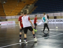 Фоторепортаж с предыгровых тренировок Казахстана и Польши 