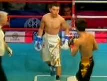 Видео боя матча WSB «Astana Arlans» — «Caciques Venezuela» Жомарт Ержан VS. Анхелино Кордово