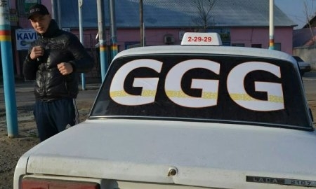 Фанат Головкина обклеил свою машину надписью GGG