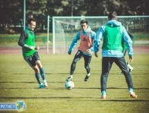 Фоторепортаж с вечерней тренировки «Жетысу»