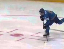 Видео шайбы Максима Семенова в ворота сборной России