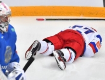 Хоккеист сборной России Панарин получил травму в матче с командой Казахстана