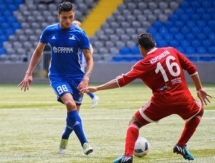 19 футболистов сыграли в первом круге КПЛ без замен