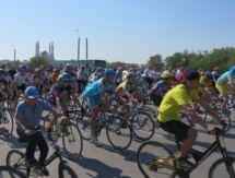 В Актобе 147-летие города отметили велопробегом