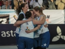 Казахстанская сборная девушек победила фаворитов турнира на чемпионате мира по стритболу