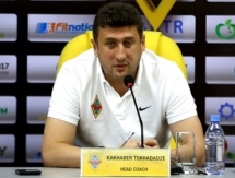 Видео предматчевой пресс-конференции Цхададзе игры Лиги Европы «Кайрат» — «Теута»