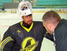 «Темиртау» провел первую тренировку на льду