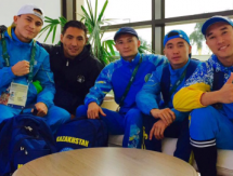 Казахстанские боксеры в Рио тренируются в защищенном от глаз соперников ринге