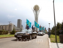 Олимпийские чемпионы и призеры проехались по улицам Астаны