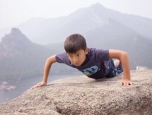 10-летний спортсмен установил абсолютный рекорд страны в поддержку олимпийцев Казахстана 