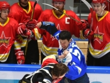 Фоторепортаж с товарищеского матча «Барыс» — «Куньлунь Ред Стар» 1:3