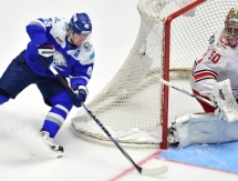 Фоторепортаж с матча КХЛ «Барыс» — «Автомобилист» 3:4