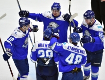 Фоторепортаж с матча КХЛ «Барыс» — «Автомобилист» 3:4