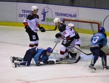 Фоторепортаж с матча МХЛ «Алтай» — «Белые Медведи» 4:3 