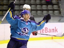 Фоторепортаж с матча МХЛ «Алтай» — «Белые Медведи» 4:3 