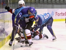 Фоторепортаж с матча МХЛ «Алтай» — «Белые Медведи» 4:3 