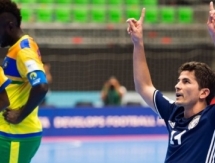 Дуглас и Таку стали лучшими бомбардирами сборной Казахстана на чемпионате мира