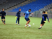 Фоторепортаж с вечерней тренировки «Окжетпеса» на «Астана Арене»