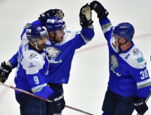 Фоторепортаж с матча КХЛ «Барыс» — «Нефтехимик» 5:4