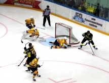 Фоторепортаж с матча ВХЛ «Cарыарка» — «Химик» 3:1