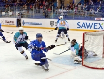 Фоторепортаж с матча МХЛ «Реактор» — «Алтай» 7:1