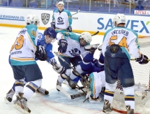 Фоторепортаж с матча МХЛ «Реактор» — «Алтай» 7:1