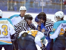 Фоторепортаж с матча МХЛ «Реактор» — «Алтай» 7:1