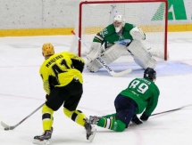 Фоторепортаж с матча ВХЛ «Торос» — «Сарыарка» 4:2