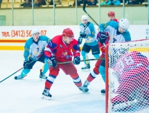 Фоторепортаж с матча ВХЛ «Ижсталь» — «Торпедо» 3:2