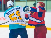 Фоторепортаж с матча ВХЛ «Ижсталь» — «Торпедо» 3:2