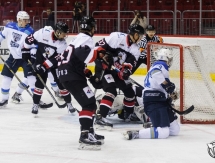 Фоторепортаж с матча  МХЛ «Белые Медведи» — «Снежные Барсы» 2:1