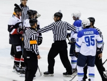 Фоторепортаж с матча  МХЛ «Белые Медведи» — «Снежные Барсы» 2:1